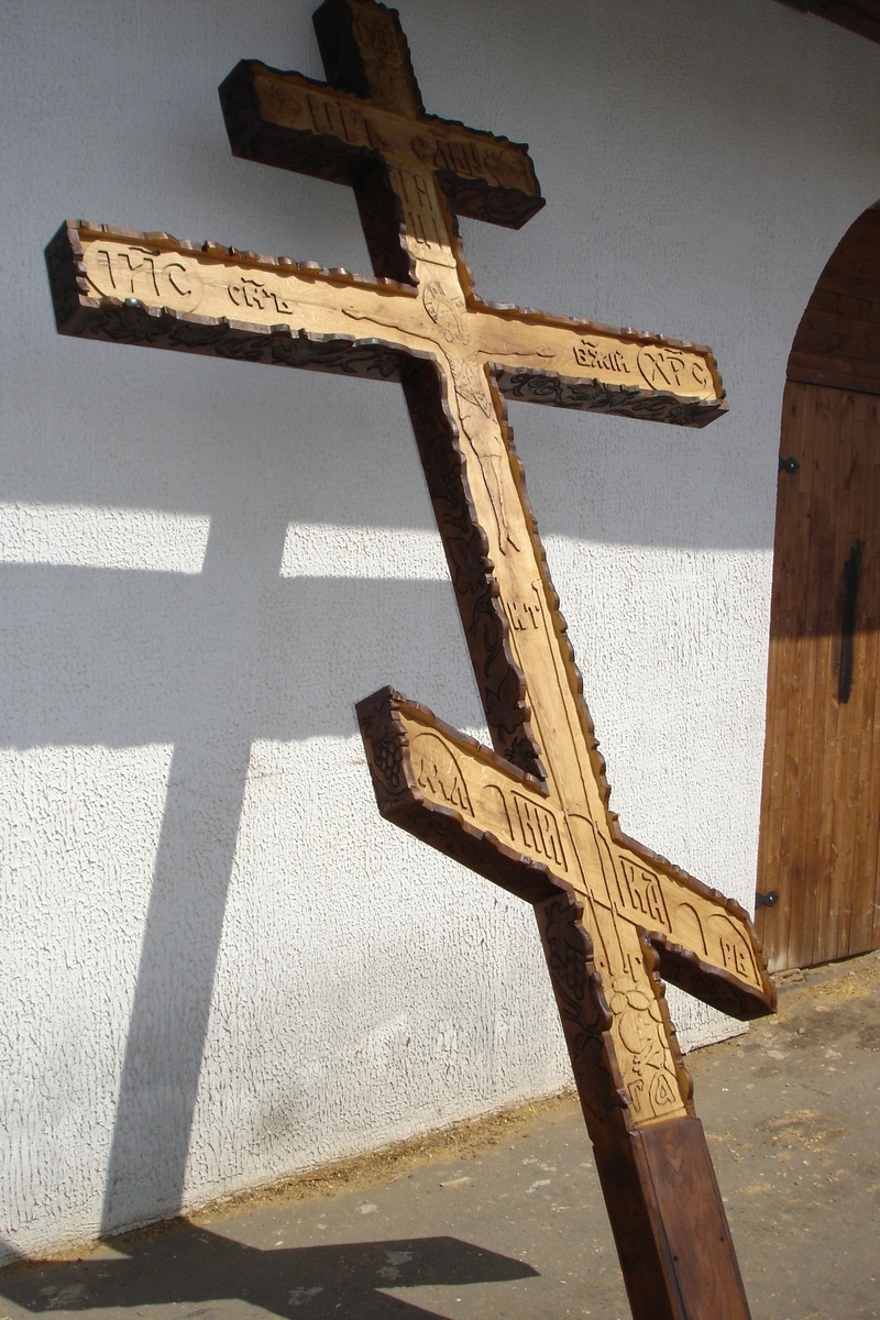 Крест поклонный 113